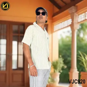 VIRJEANS (VJC920) Balen Summer Linen Half Shirt For Men- Green