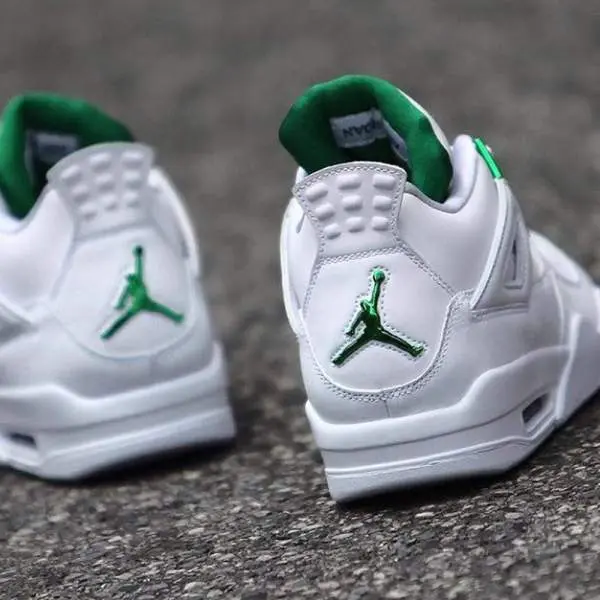 Jordan 4 Retro Metallic Green With Back Metallic Logo for Men - Fashion | Shoes for Men | Jordan for Men - Image 2