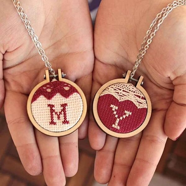 1 Piece Set Small Round Embroidery Hoops - Image 4