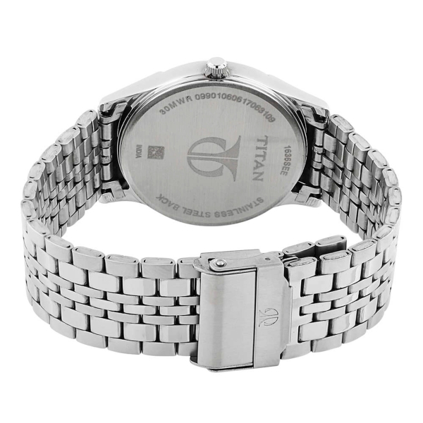 Titan Karishma Black Dial Analog with Day and Date Stainless Steel Strap watch for Men - Image 4