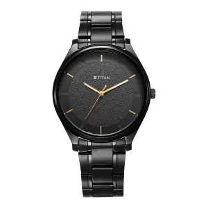 Titan Quartz Alog Silver Dial Watch for Men (1802NM01)