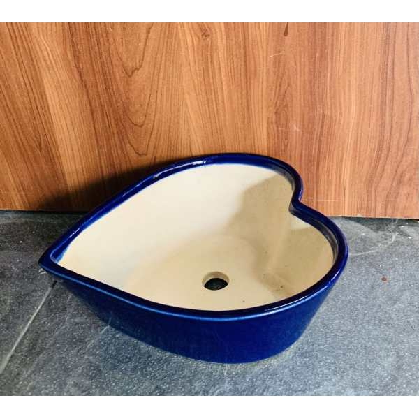 6 Inch Beautiful Heart Shape Ceramic Pot / Planter For Office Home Library Restaurant - Image 2