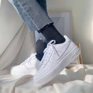 Full White Nk Air Sneakers for Women