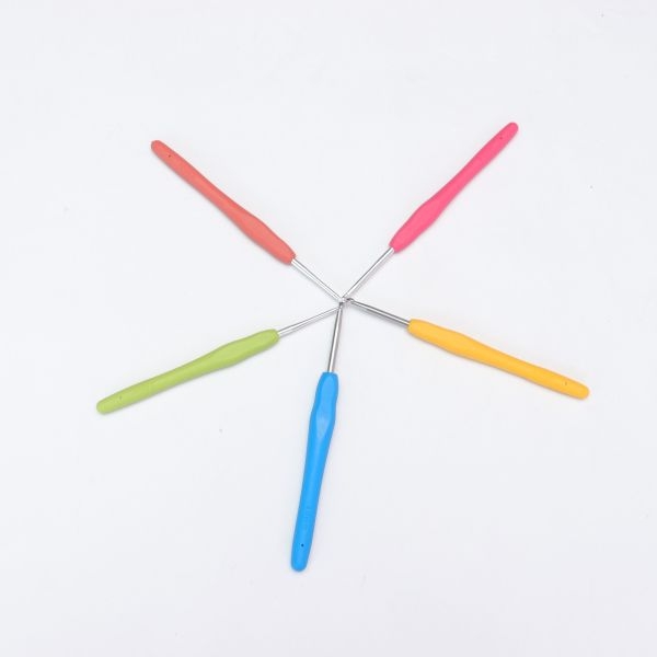 Crochet Hook 3mm (Color May Different) - Image 3