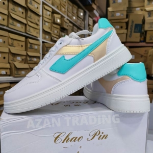 Women's White Green Stripes Sneakers Fashionable Sporty Footwear
