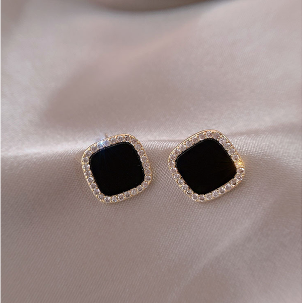 KOJA Korean Elegant Design Stud Shape Earrings 2 - Image 2