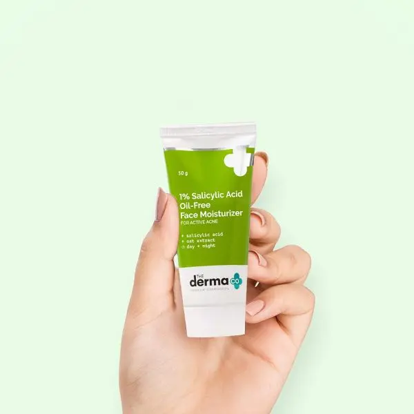 The Derma Co 1% Salicylic Acid Oil-Free Face Moisturizer with Oat Extract for Active Acne - 50g - Image 2