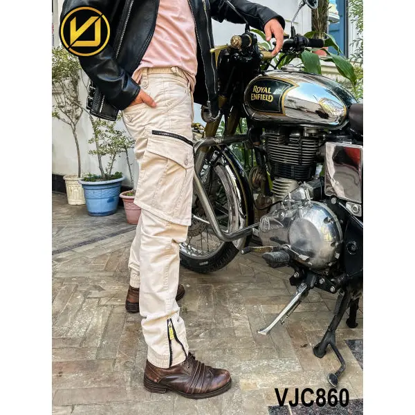 VIRJEANS (VJC860) Stretchable Cargo Multi Pocket Box Zipper Joggers Pant For Men-Off-white - Image 4