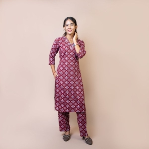Bisesh Creation Purple V-neck Floral Printed Straight Kurta Pant Co-ord Set For Women
