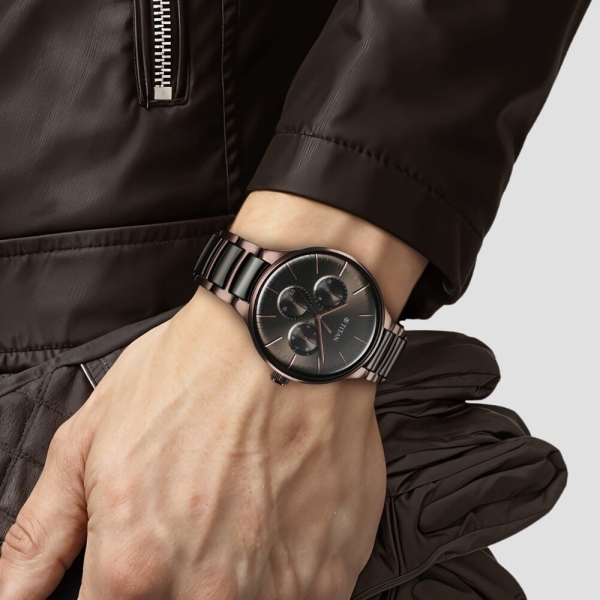 Titan Ceramic Fusion Multifunction Black Dial With Two Toned Color Stainless Steel Strap Watch For Men - Image 7