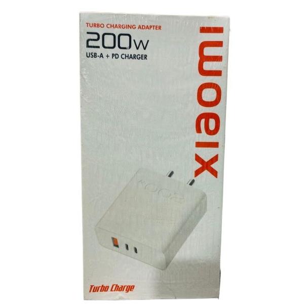 200 W USB-A + PD Charging Turbo Charging Adapter - Image 3