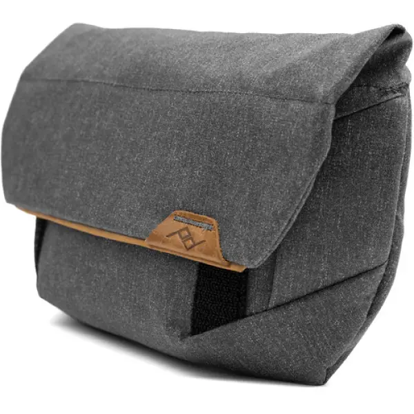 Peak Design Field Pouch v2 - Image 5