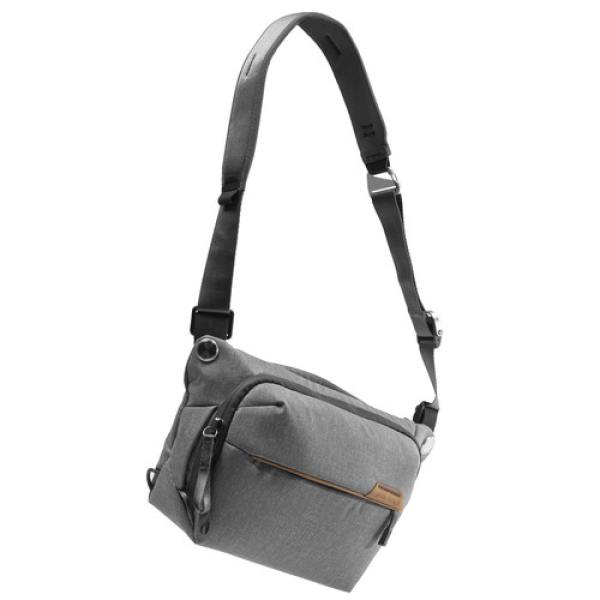 Peak Design Everyday Sling v2 6L - Image 2