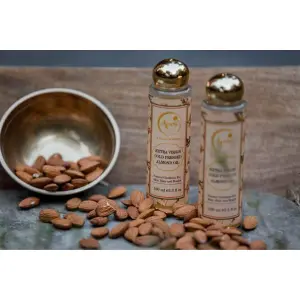 Avani Almond Oil