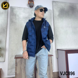 VIRJEANS (VJC896) Half Dawn Ultra Light Jacket For Men- Blue