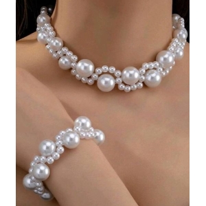 Beaded Pearl Necklace Set