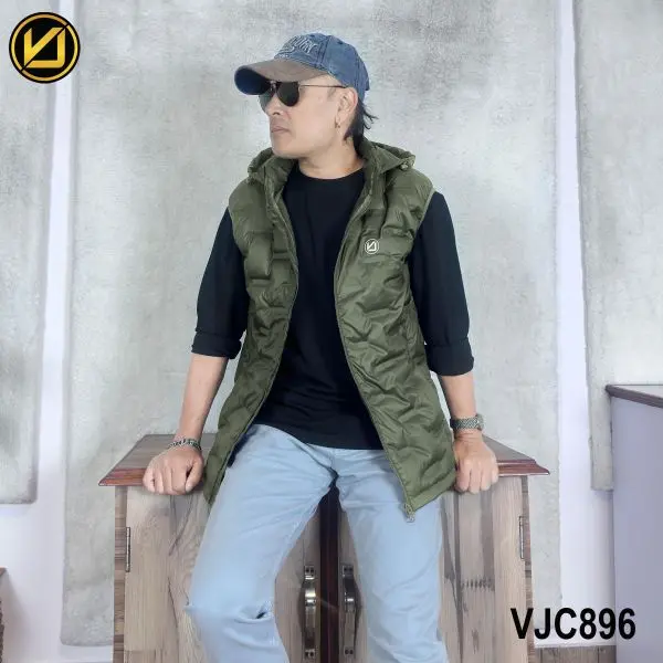 VIRJEANS (VJC896) Half Dawn Ultra Light Jacket For Men- Green - Image 3