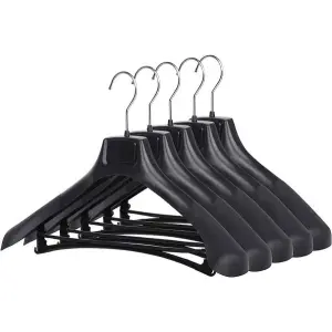 Wide Plastic Clothes Hanger for Suits Jackets And pants(2 piece)
