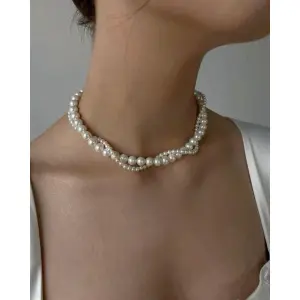 Twisted Pear Choker