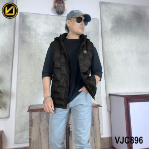 VIRJEANS (VJC896) Half Dawn Ultra Light Jacket For Men- Black