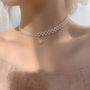 Pearl Beaded Choker