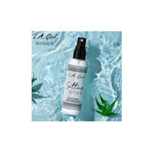 L.A. Girl Setting Spray 80ml With Free Lipliner By Genuine Collection