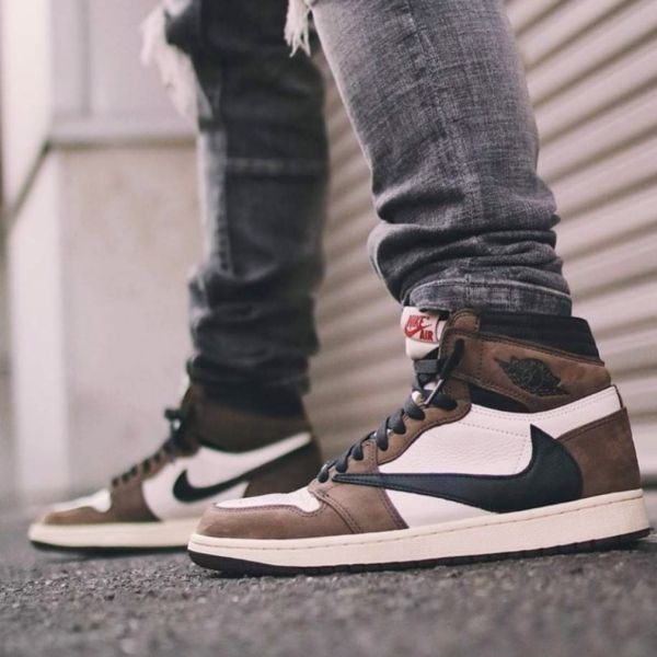 AR Jordan Travis Scott Shoes For Men - Image 3