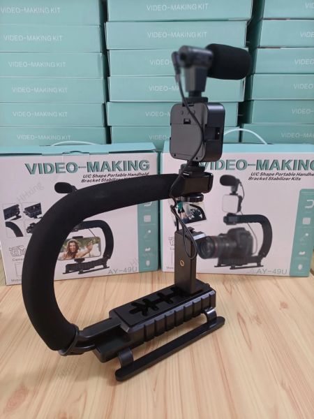 AY-49U C Type Portable Vlog Kit - LED Light Microphone Camera Bracket, Bluetooth Remote - Smartphone Video Making Kit - Image 3