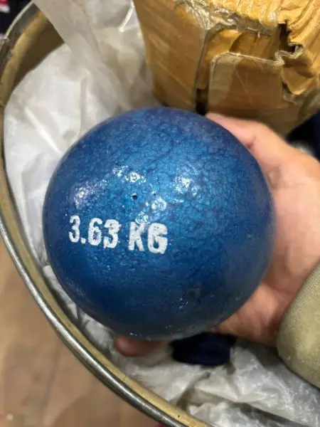 Shut Put Ball 3.63kg(8lbs) for outdoor track and field
