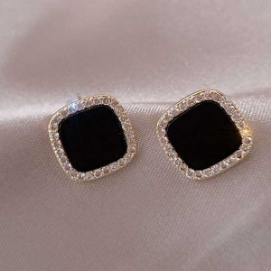 KOJA Korean Elegant Design Stud Shape Earrings 2