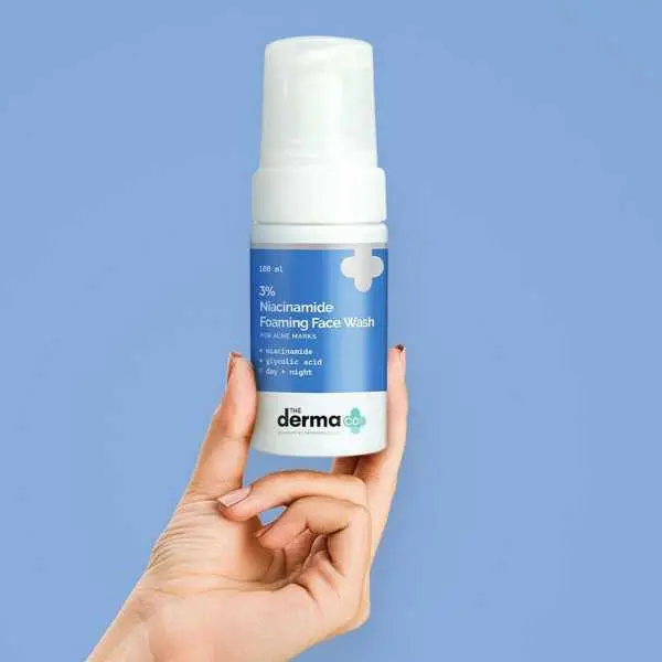 The Derma Co 3% Niacinamide Foaming Face Wash 100 ml - Image 2