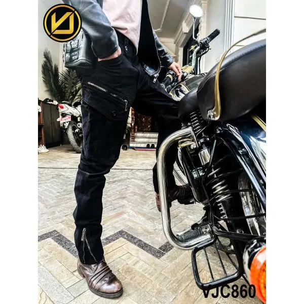 VIRJEANS (VJC860) Stretchable Cargo Multi Pocket Box Zipper Joggers Pant For Men- Black - Image 2