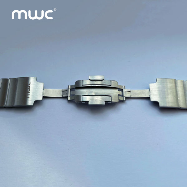 MWC Porsche Design 304 Stainless Steel Strap | 100% Ultra-Premium Quality | Luxury 22mm Strap | Colourfastness - Black - Image 4