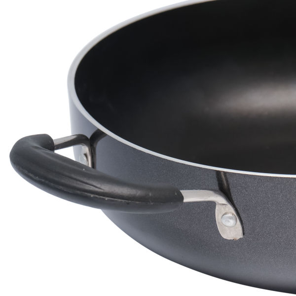 BALTRA Induction-Base Kadhai | 26 CM | Megna Hard Anodised | Heats quickly & evenly retains heat | Heavy gauge pure virgin aluminum for low oil cooking | Comes with SS lid | 24 Months warranty - Image 4