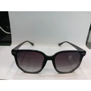 Black Round Unisex Sunglasses P471GY1V