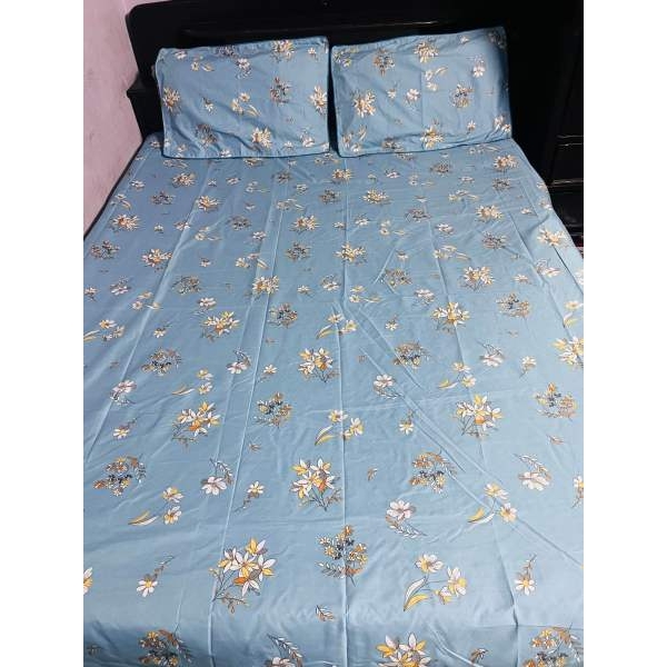 Blue Flower Printed King Size Bedsheets With 2 Pillow Cases - Image 2