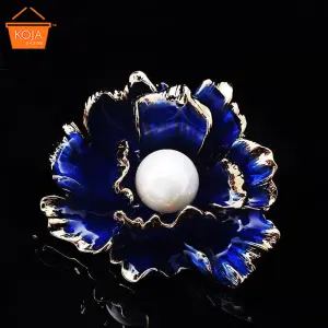 KOJA Korean Stylish Floral Shape Jewellery Golden Plated Brooches for Women 5