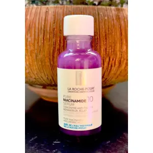 La Roche-Posay 10% PURE NIACINAMIDE SERUM 30ml (France)