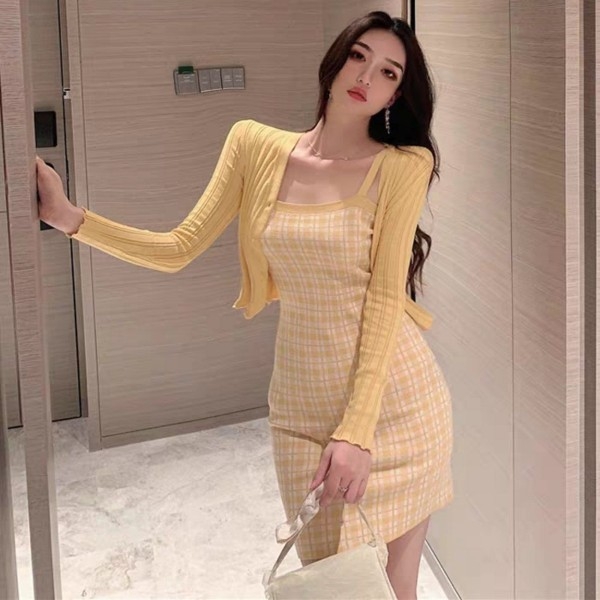 Check Acrilic Dress With Matching Acrilic Cardigon Set. - Image 2