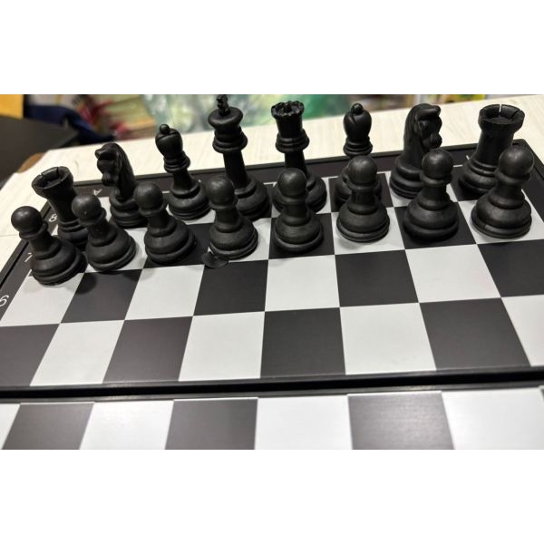 Chess pieces Medium size Black and white - Image 3