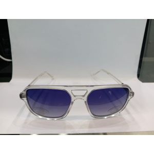 Clear Crystal Wayfarer Men Sunglasses P486BK2PV