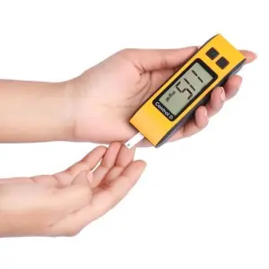 CONTROL D Digital Blood Glucose Monitor With 25 Test Strips - Diabetes / Sugar Management Glucometer Kit