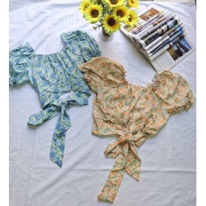 Crop Top. Back Waist Elastic With Bow Design.