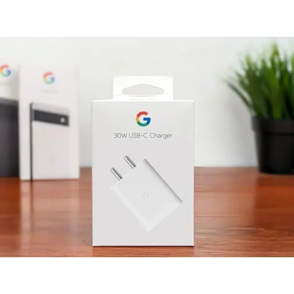 Google 30W USB-C Fast Charging Power Adapter - Image 3