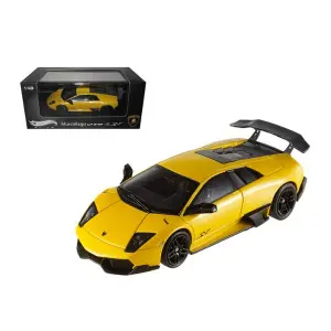 Die cast 1:43 scale Murcielago LP 670-4 SV