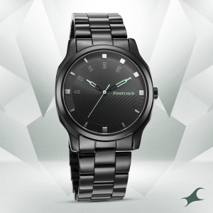 Fastrack Stunners Quartz Analog Black Dial Stainless Steel Strap Watch for Guys  3255NM02