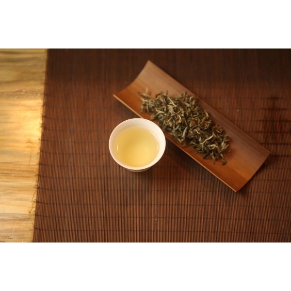 E.verest White Peak Tea™ - Big Tin - 80 GMS - Suiro Teas - Image 2