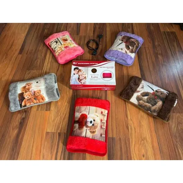 Electric Hot Water Bag With Fur Hand Pocket - Image 2