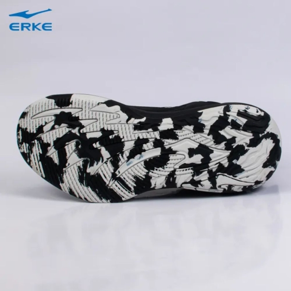 ERKE Basketball Shoes Black/White For Men (11122304287-002) - Image 4