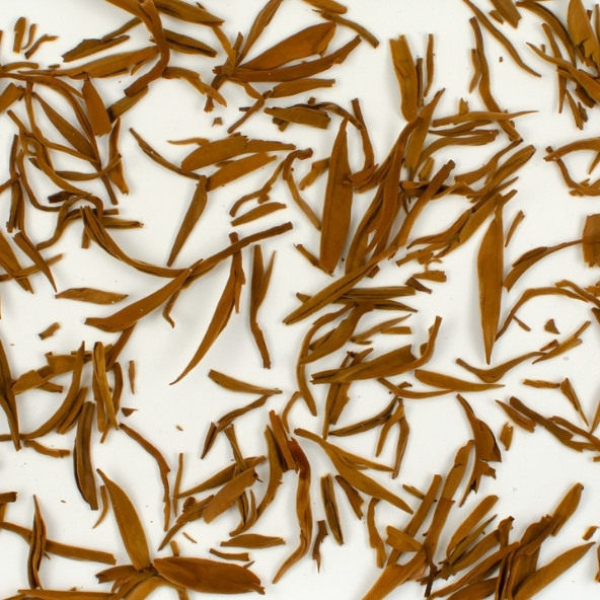 E.verest Golden Peak Tea™ - 100GMS - Suiro Teas - Image 2